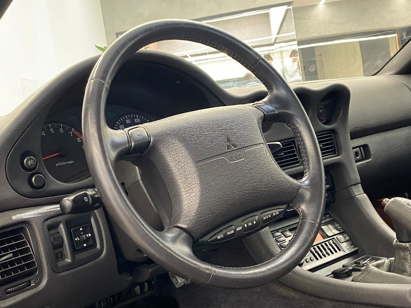 Foto do veículo MITSUBISHI 3000 GT 3.0 VR-4 V6 24V GASOLINA 2P MANUAL 1995 32.000 KM 320.000,00