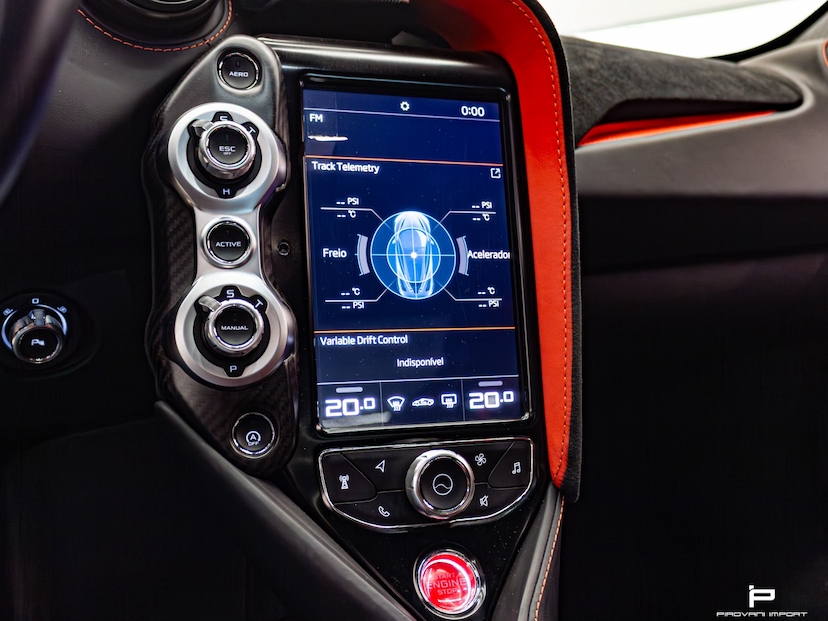 Foto do veículo MCLAREN 720S 4.0 V8 TURBO GASOLINA SSG 2020 8.149 KM 2.990.000,00
