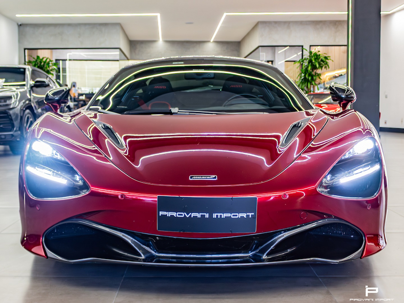 Foto do veículo MCLAREN 720S 4.0 V8 TURBO GASOLINA SSG 2020 8.149 KM 2.990.000,00