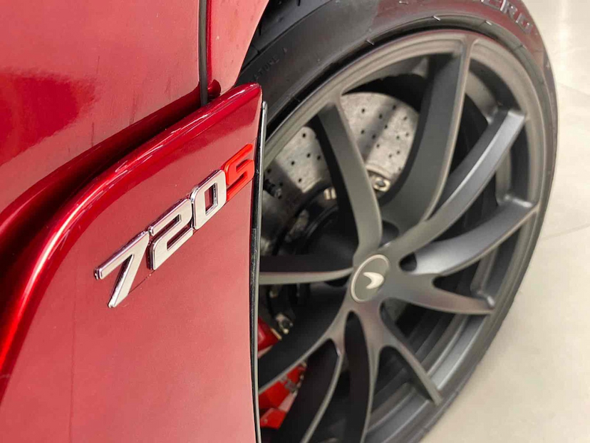 Foto do veículo MCLAREN 720S 4.0 V8 TURBO GASOLINA SSG 2020 8.149 KM 2.990.000,00