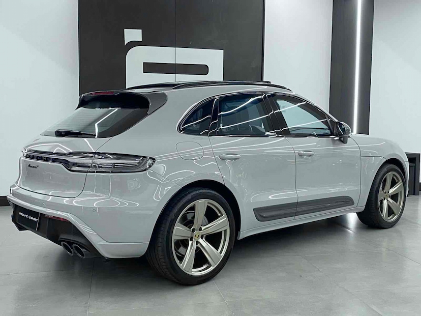 Foto do veículo PORSCHE MACAN 2.0 TURBO GASOLINA T PDK 2022 29.643 KM 559.900,00