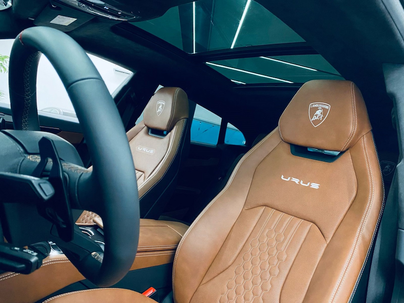 Foto do veículo LAMBORGHINI URUS 4.0 V8 TURBO GASOLINA S AUTOMÁTICO 2024 957 KM 4.000.000,00