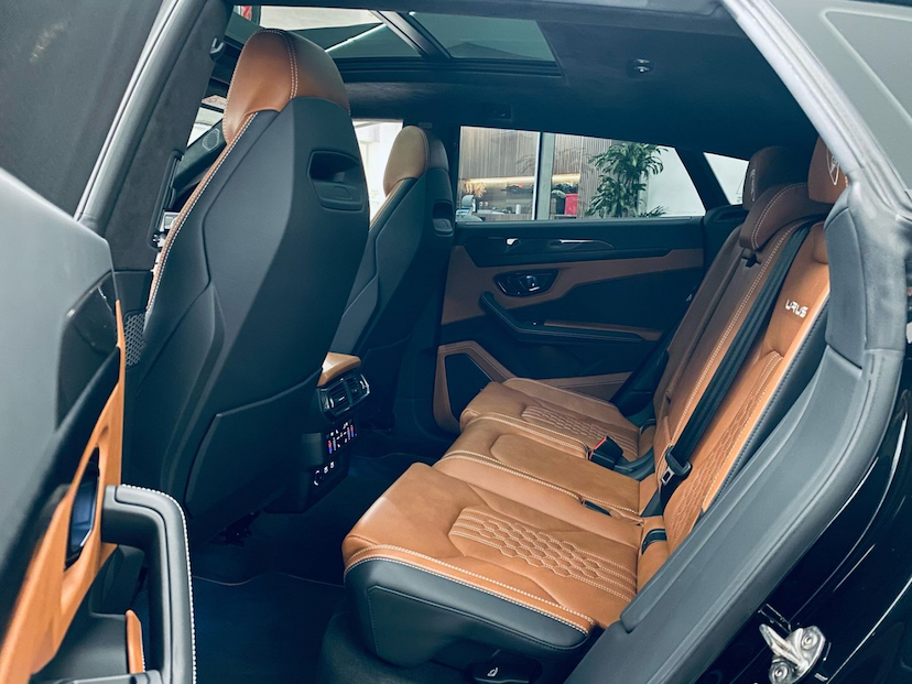 Foto do veículo LAMBORGHINI URUS 4.0 V8 TURBO GASOLINA S AUTOMÁTICO 2024 957 KM 4.000.000,00