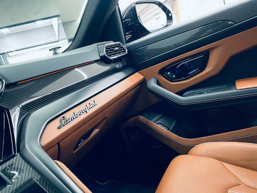 Foto do veículo LAMBORGHINI URUS 4.0 V8 TURBO GASOLINA S AUTOMÁTICO 2024 957 KM 4.000.000,00