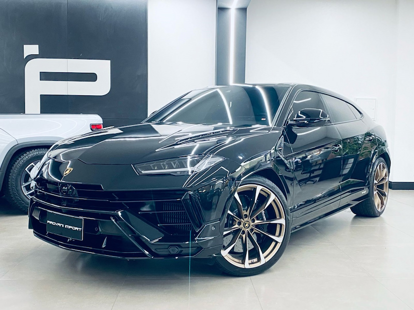 Foto do veículo LAMBORGHINI URUS 4.0 V8 TURBO GASOLINA S AUTOMÁTICO 2024 957 KM 4.000.000,00