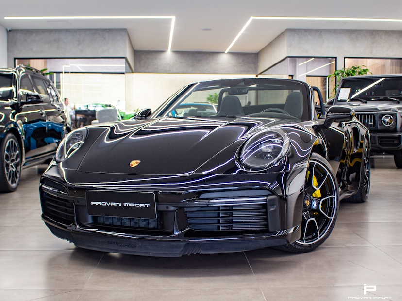 Foto do veículo PORSCHE 911 3.8 24V H6 GASOLINA TURBO CABRIOLET PDK 2023 3.800 KM 1.330.000,00