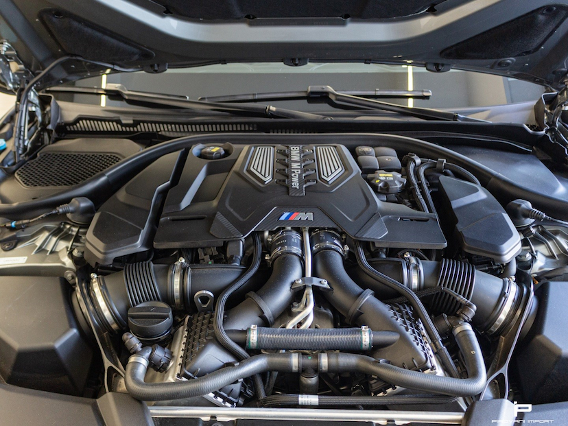 Foto do veículo BMW M5 4.4 V8 TWIN POWER M XDRIVE STEPTRONIC 2020 52.300 KM 490.000,00