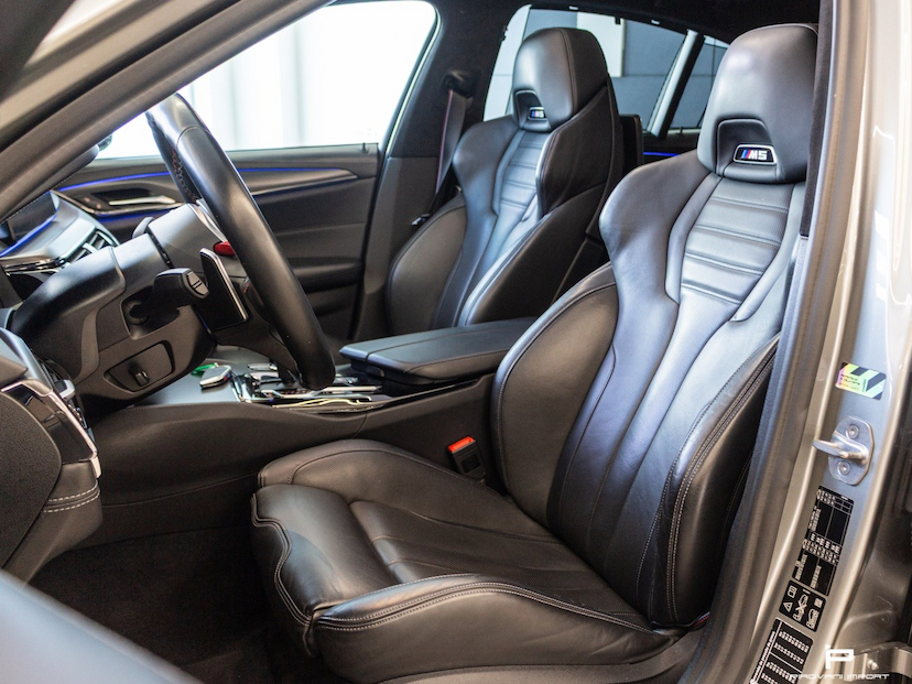 Foto do veículo BMW M5 4.4 V8 TWIN POWER M XDRIVE STEPTRONIC 2020 52.300 KM 490.000,00
