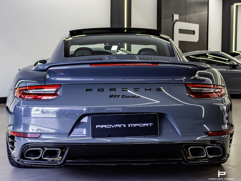 Foto do veículo PORSCHE 911 3.8 24V H6 GASOLINA TURBO PDK 2017 23.500 KM 989.000,00