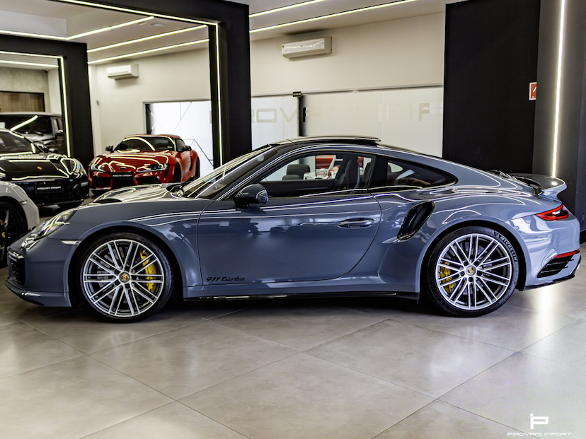 Foto do veículo PORSCHE 911 3.8 24V H6 GASOLINA TURBO PDK 2017 23.500 KM 989.000,00