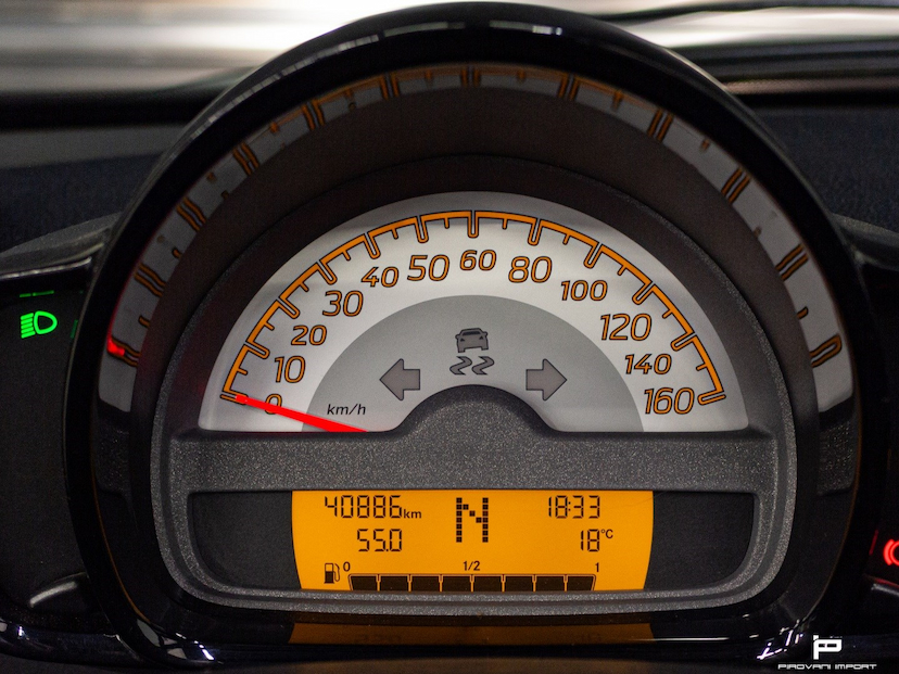 Foto do veículo SMART FORTWO 1.0 CABRIO TURBO 12V GASOLINA 2P AUTOMÁTICO 2011 40.886 KM 65.000,00