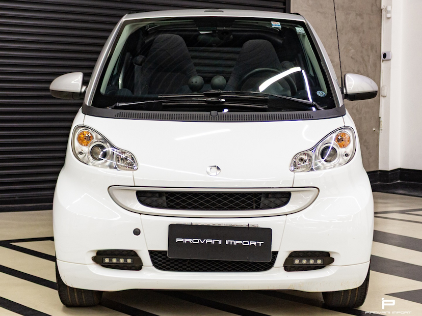 Foto do veículo SMART FORTWO 1.0 CABRIO TURBO 12V GASOLINA 2P AUTOMÁTICO 2011 40.886 KM 65.000,00