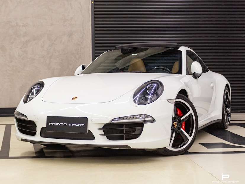 Foto do veículo PORSCHE 911 3.8 CARRERA 4S COUPÉ 6 CILINDROS 24V GASOLINA 2P AUTOMÁTICO 2015 47.000 KM 580.000,00