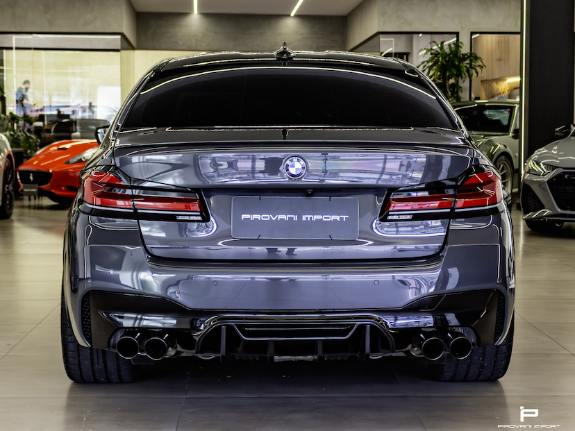 Foto do veículo BMW M5 4.4 V8 TWINPOWER GASOLINA COMPETITION M XDRIVE STEPTRONIC 2022 15.855 KM 730.000,00