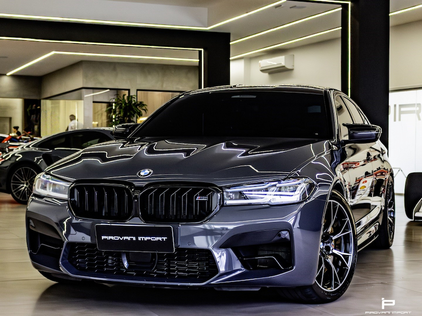 Foto do veículo BMW M5 4.4 V8 TWINPOWER GASOLINA COMPETITION M XDRIVE STEPTRONIC 2022 15.855 KM 730.000,00