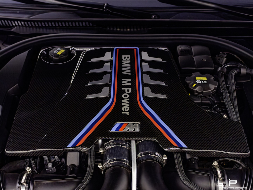 Foto do veículo BMW M5 4.4 V8 TWINPOWER GASOLINA COMPETITION M XDRIVE STEPTRONIC 2022 15.855 KM 730.000,00