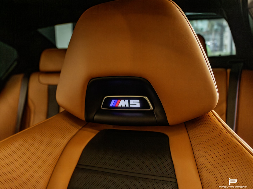 Foto do veículo BMW M5 4.4 V8 TWINPOWER GASOLINA COMPETITION M XDRIVE STEPTRONIC 2022 15.855 KM 730.000,00