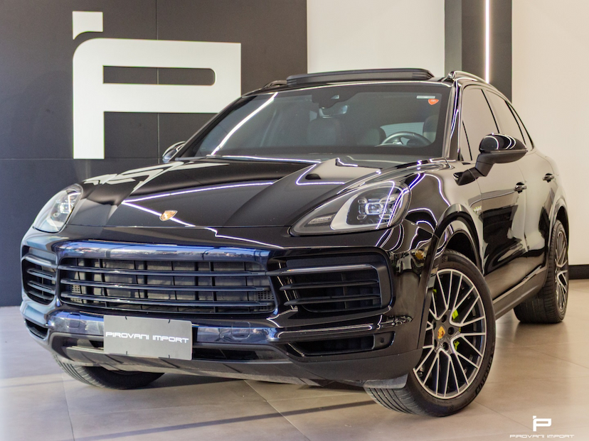 Foto do veículo PORSCHE CAYENNE 3.0 V6 E-HYBRID AWD TIPTRONIC S 2020 87.000 KM 399.900,00