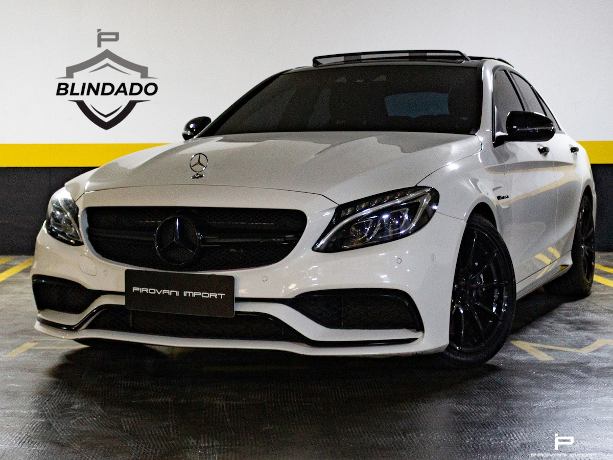 Foto do veículo MERCEDES-BENZ C 63 AMG 4.0 V8 TURBO GASOLINA SEDAN 4P AUTOMÁTICO 2016/2016 52.848 KM R$ 360.000,00