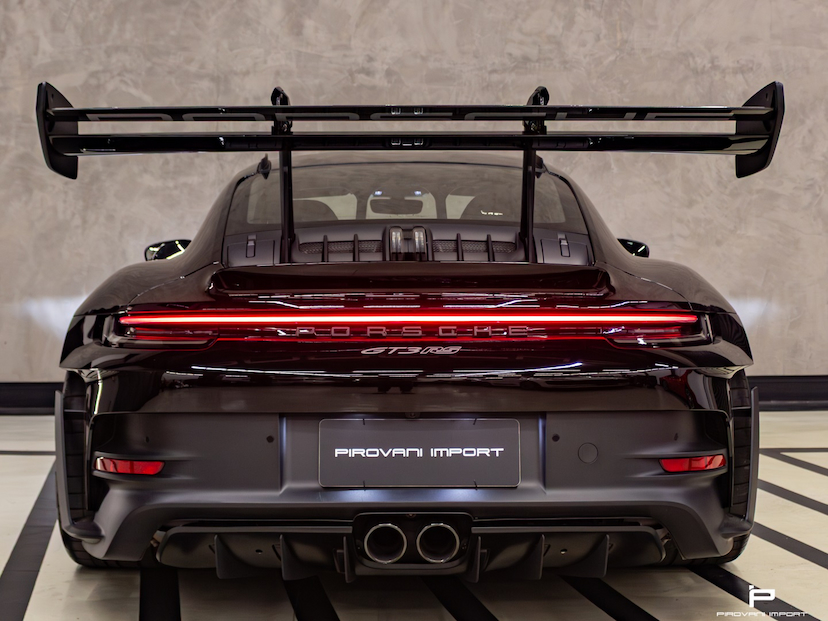 Foto do veículo PORSCHE 911 4.0 24V H6 GASOLINA GT3 RS PDK 2023 14.500 KM 3.100.000,00