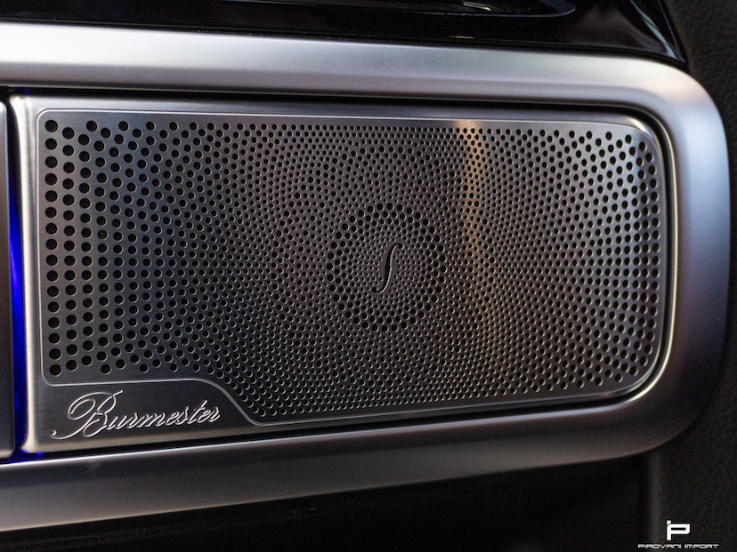 Foto do veículo MERCEDES-BENZ G 63 AMG 4.0 V8 TURBO GASOLINA 4MATIC SPEEDSHIFT 2023 7.075 KM 2.120.000,00
