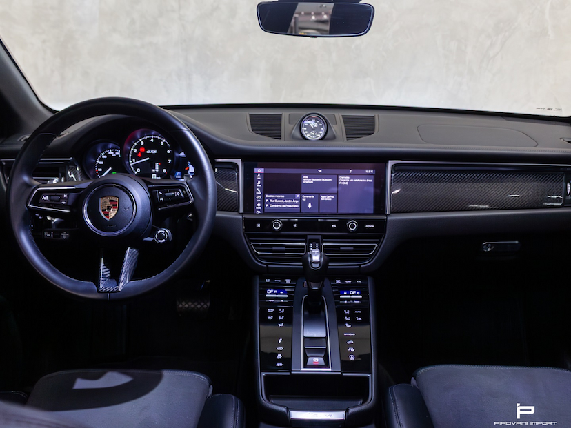 Foto do veículo PORSCHE MACAN 2.9 V6 BITURBO GASOLINA GTS PDK 2023 14.000 KM 679.900,00