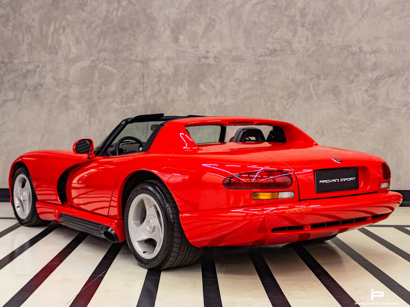 Foto do veículo DODGE VIPER 8.0 RT-10 V10 GASOLINA 2P MANUAL 1993 5.000 KM 699.900,00