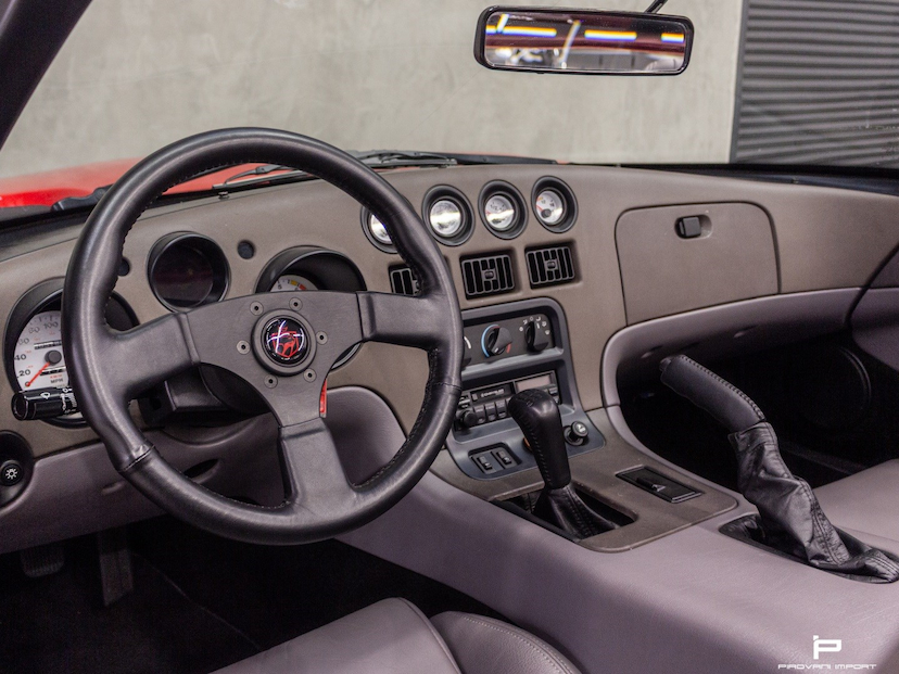 Foto do veículo DODGE VIPER 8.0 RT-10 V10 GASOLINA 2P MANUAL 1993 5.000 KM 699.900,00