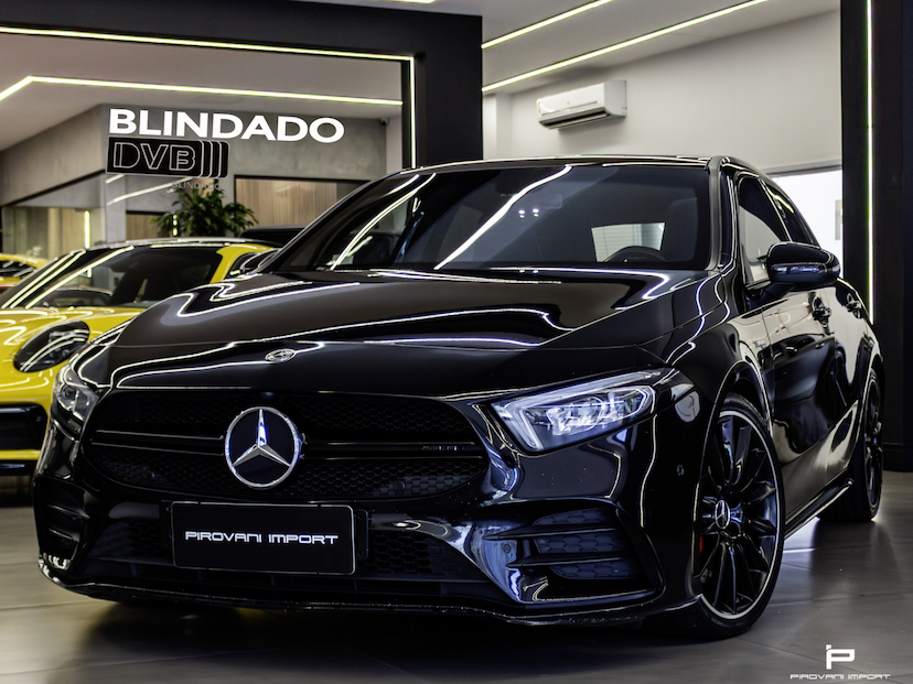 Foto do veículo MERCEDES-BENZ A 35 AMG 2.0 CGI GASOLINA 4MATIC 7G-DCT 2020 45.000 KM 279.900,00