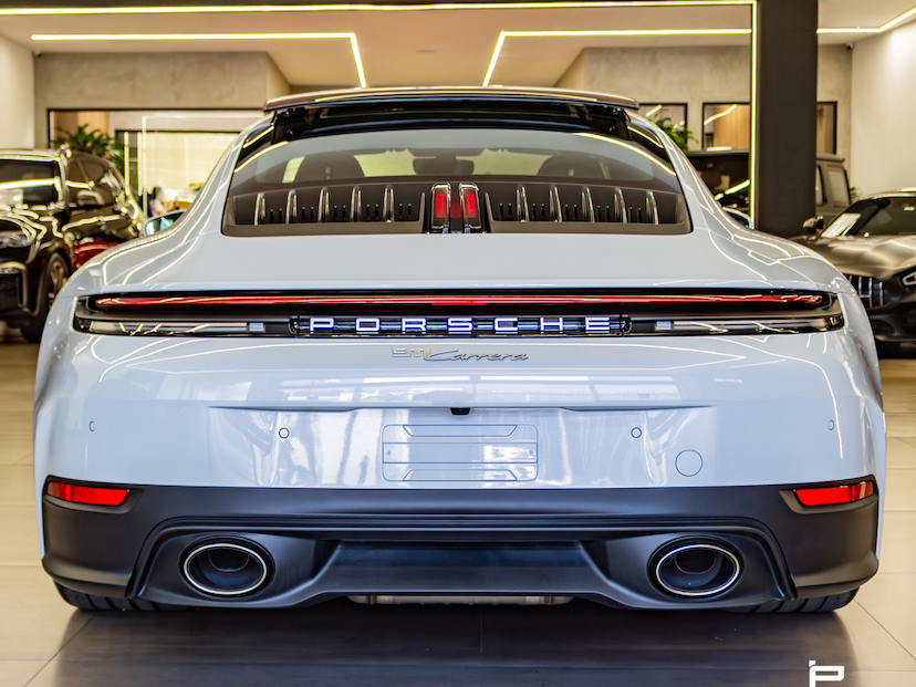 Foto do veículo PORSCHE 911 3.0 24V H6 GASOLINA CARRERA PDK 2025 1.000 KM 930.000,00