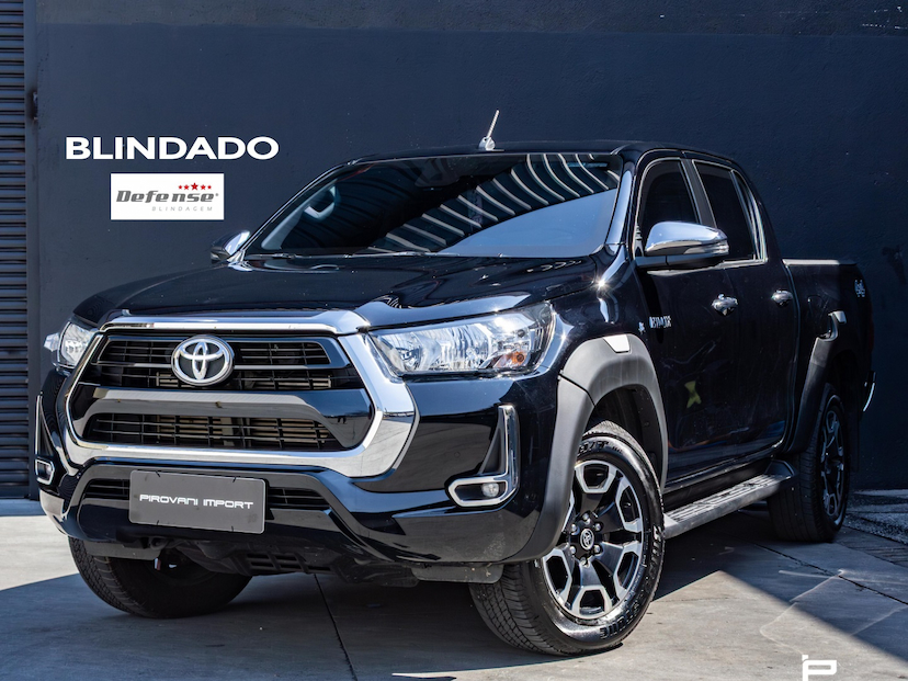 Foto do veículo TOYOTA HILUX 2.8 D-4D TURBO DIESEL CD SRV 4X4 AUTOMÁTICO 2022 29.900 KM 299.990,00