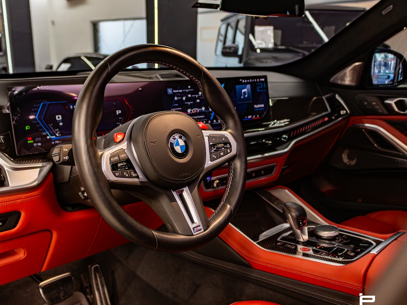 Foto do veículo BMW X6 4.4 V8 BITURBO GASOLINA M COMPETITION AUTOMÁTICO 2024 5.000 KM 999.000,00