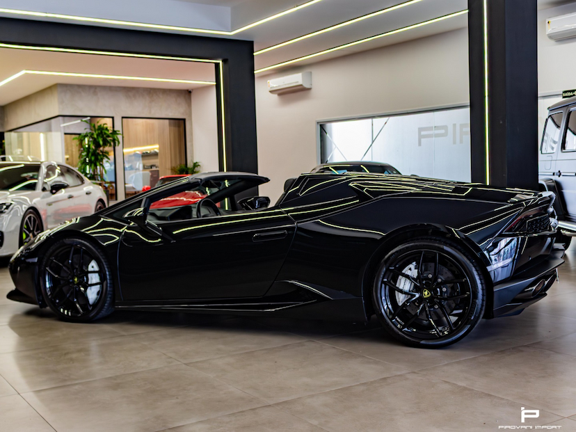 Foto do veículo LAMBORGHINI HURACÁN 5.2 V10 GASOLINA LP 580-2 SPYDER LDF 2018 12.000 KM 3.000.000,00