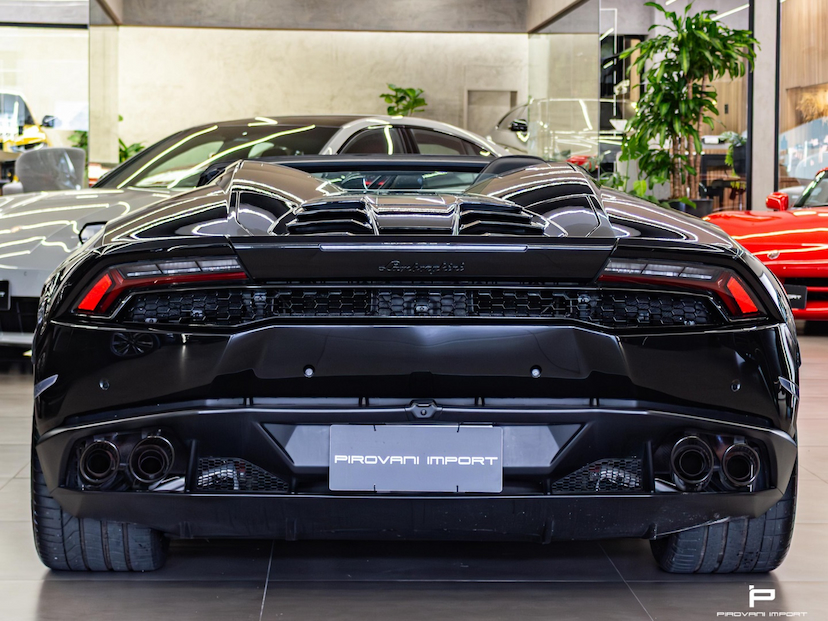 Foto do veículo LAMBORGHINI HURACÁN 5.2 V10 GASOLINA LP 580-2 SPYDER LDF 2018 12.000 KM 3.000.000,00
