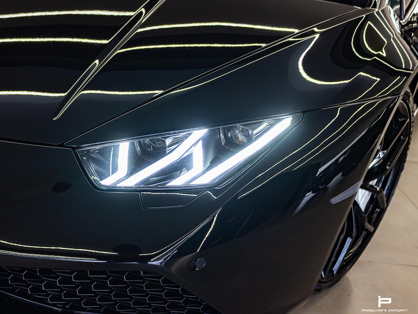 Foto do veículo LAMBORGHINI HURACÁN 5.2 V10 GASOLINA LP 580-2 SPYDER LDF 2018 12.000 KM 3.000.000,00