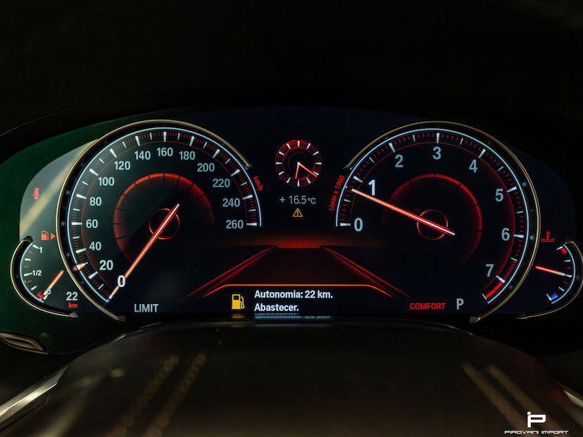 Foto do veículo BMW 750LI 4.4 V8 32V GASOLINA 4P AUTOMÁTICO 2017 58.000 KM 289.000,00