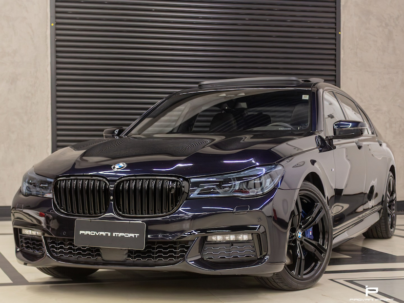 Foto do veículo BMW 750LI 4.4 V8 32V GASOLINA 4P AUTOMÁTICO 2017 58.000 KM 289.000,00