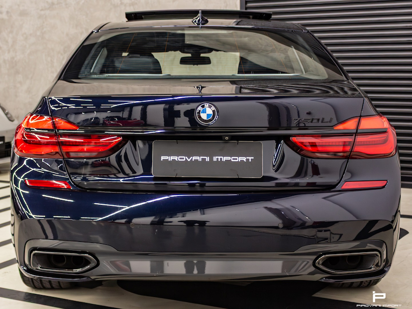Foto do veículo BMW 750LI 4.4 V8 32V GASOLINA 4P AUTOMÁTICO 2017 58.000 KM 289.000,00