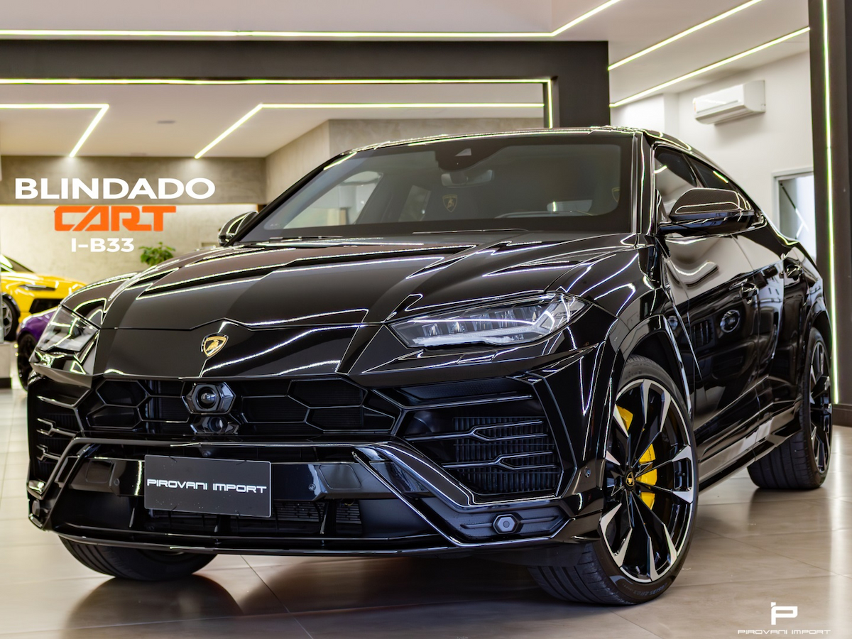 Foto do veículo LAMBORGHINI URUS 4.0 V8 TURBO GASOLINA LP650-4 AUTOMÁTICO 2022/2022 9.000 KM R$ 3.150.000,00