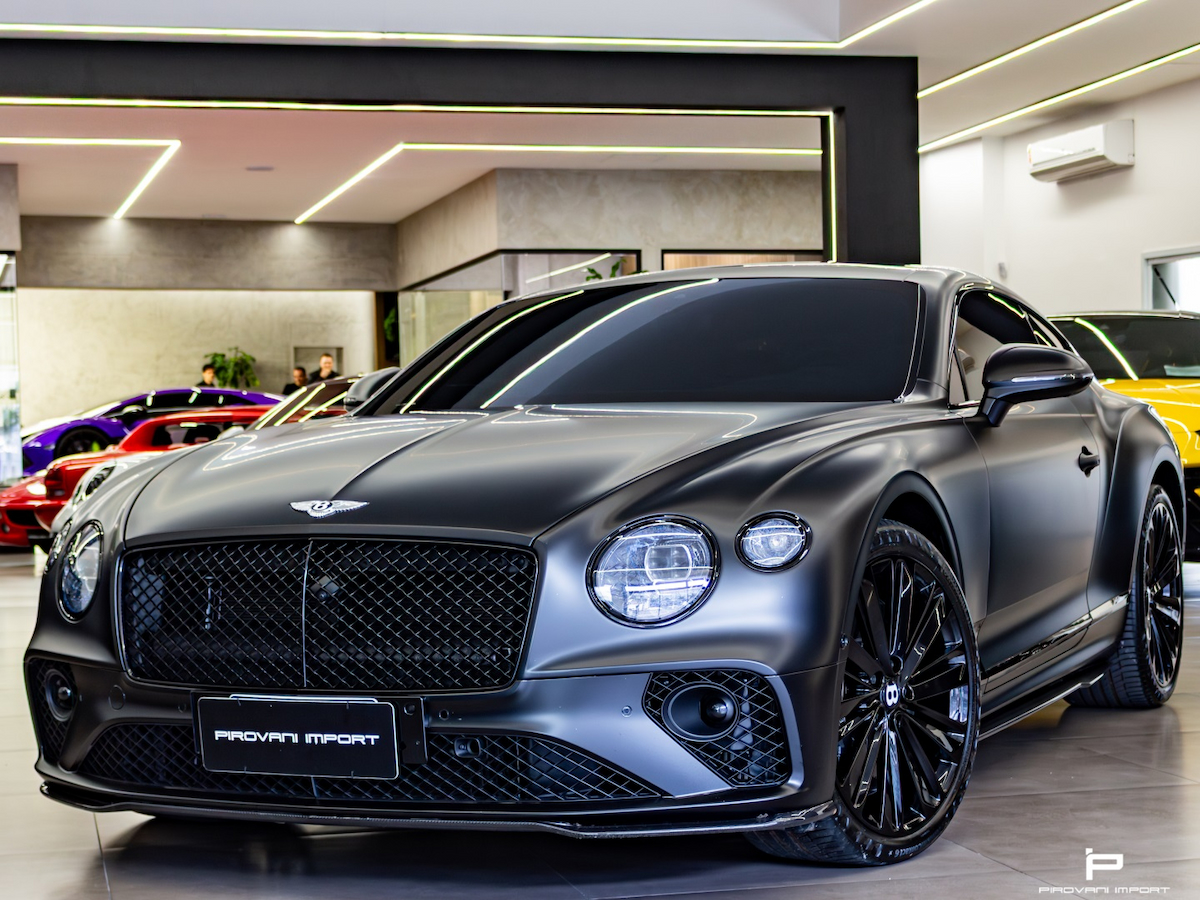 Foto do veículo BENTLEY CONTINENTAL 6.0 W12 TURBO GASOLINA GT SPEED AUTOMÁTICO 2021/2022 7.000 KM R$ 2.990.000,00