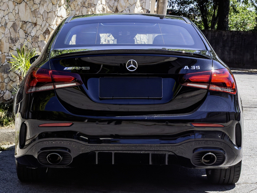 Foto do veículo MERCEDES-BENZ A 35 AMG 2.0 CGI GASOLINA SEDAN 4MATIC 7G-DCT 2020 29.650 KM 290.000,00