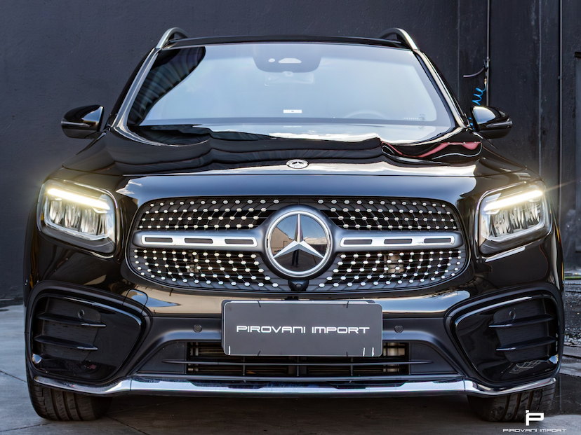 Foto do veículo MERCEDES-BENZ GLB 220 2.0 MHEV AMG LINE 4MATIC 8G-DCT 2025 8.000 KM 445.000,00
