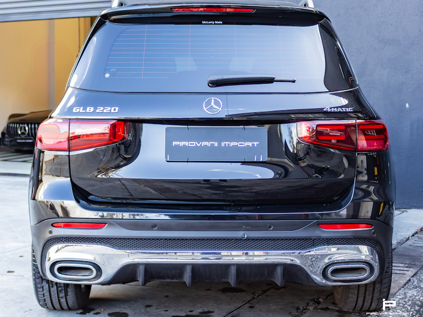 Foto do veículo MERCEDES-BENZ GLB 220 2.0 MHEV AMG LINE 4MATIC 8G-DCT 2025 8.000 KM 445.000,00