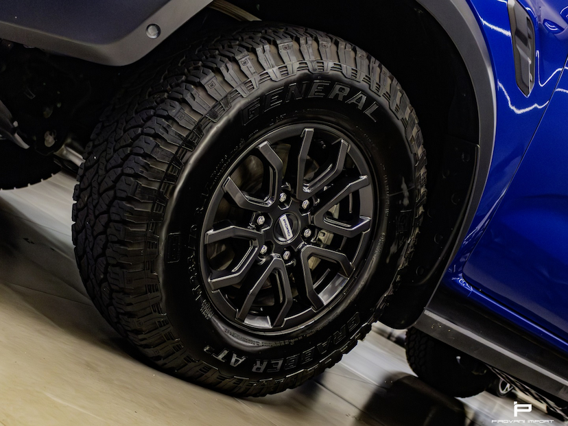 Foto do veículo FORD RANGER 3.0 V6 TURBO GASOLINA RAPTOR 4X4 AUTOMÁTICO 2024 29.000 KM 465.000,00