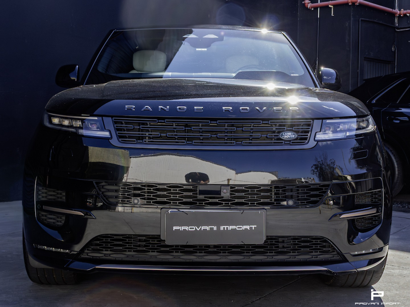 Foto do veículo LAND ROVER RANGE ROVER SPORT 3.0 D350 TURBO DIESEL MHEV DYNAMIC HSE AWD AUTOMÁTICO 2024 26.000 KM 980.000,00