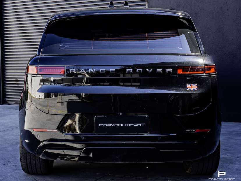 Foto do veículo LAND ROVER RANGE ROVER SPORT 3.0 D350 TURBO DIESEL MHEV DYNAMIC HSE AWD AUTOMÁTICO 2024 26.000 KM 980.000,00
