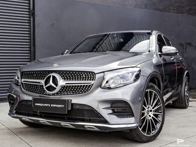 Foto do veículo MERCEDES-BENZ GLC 250 2.0 CGI GASOLINA COUPÉ 4MATIC 9G-TRONIC 2018 52.000 KM 265.000,00