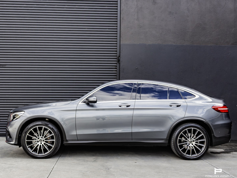 Foto do veículo MERCEDES-BENZ GLC 250 2.0 CGI GASOLINA COUPÉ 4MATIC 9G-TRONIC 2018 52.000 KM 265.000,00