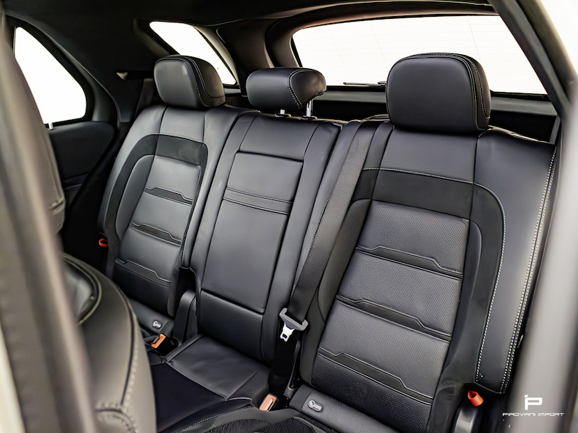 Foto do veículo MERCEDES-BENZ GLE 53 AMG 3.0 I6 GASOLINA 4MATIC+ 9G-TRONIC 2022 36.000 KM 535.000,00