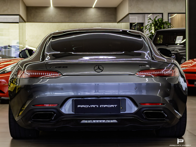 Foto do veículo MERCEDES-BENZ AMG GT 4.0 V8 TURBO GASOLINA COUPÉ S 2P AUTOMÁTICO 2015 34.000 KM 799.000,00